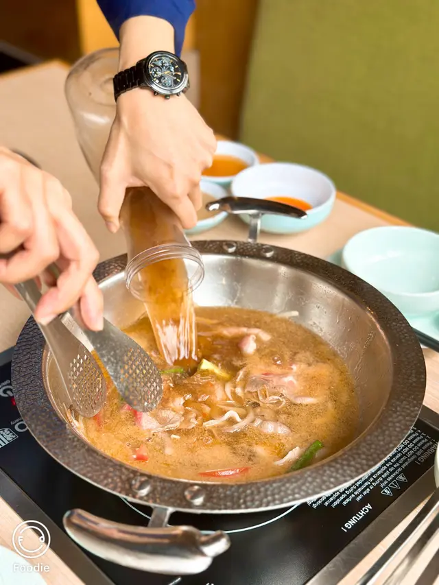 招牌爆炒海味石頭湯