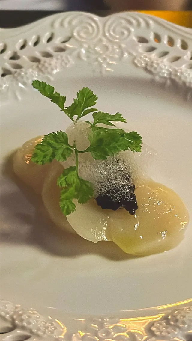 魚子醬帶子刺身