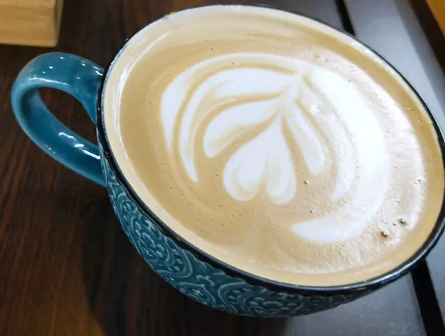 （跟餐）鮮奶咖啡