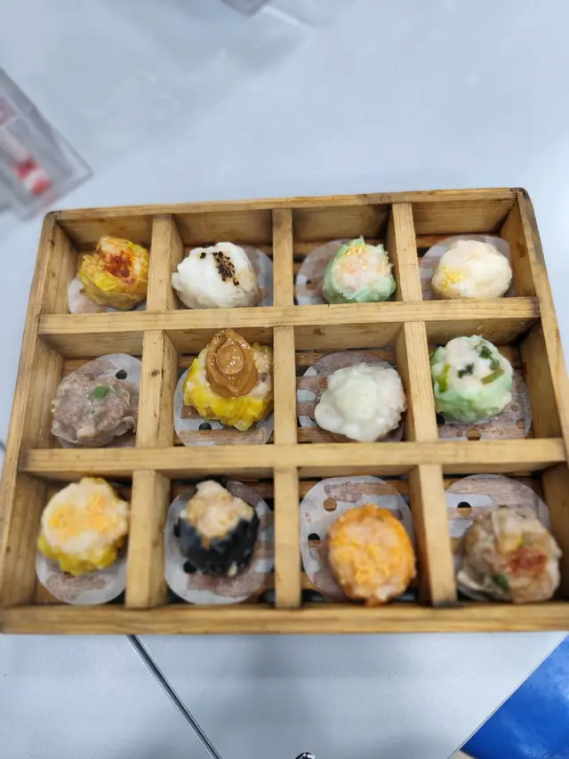 世一燒賣拼盤