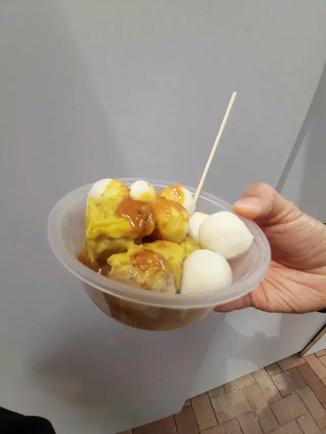 燒賣魚蛋孖寶共14粒