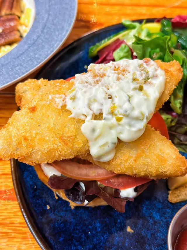 他他醬炸魚柳漢堡配薯條