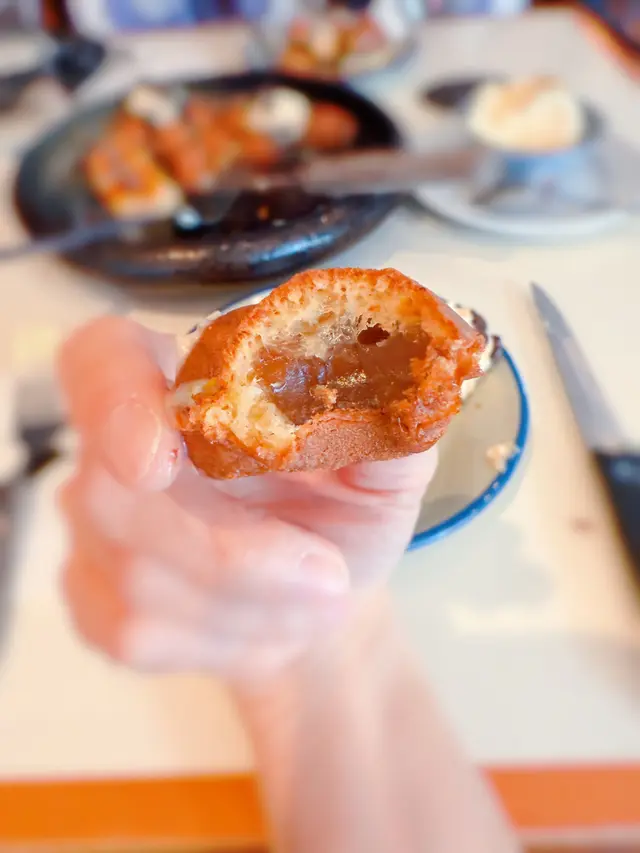 雞蛋仔，入面有年糕