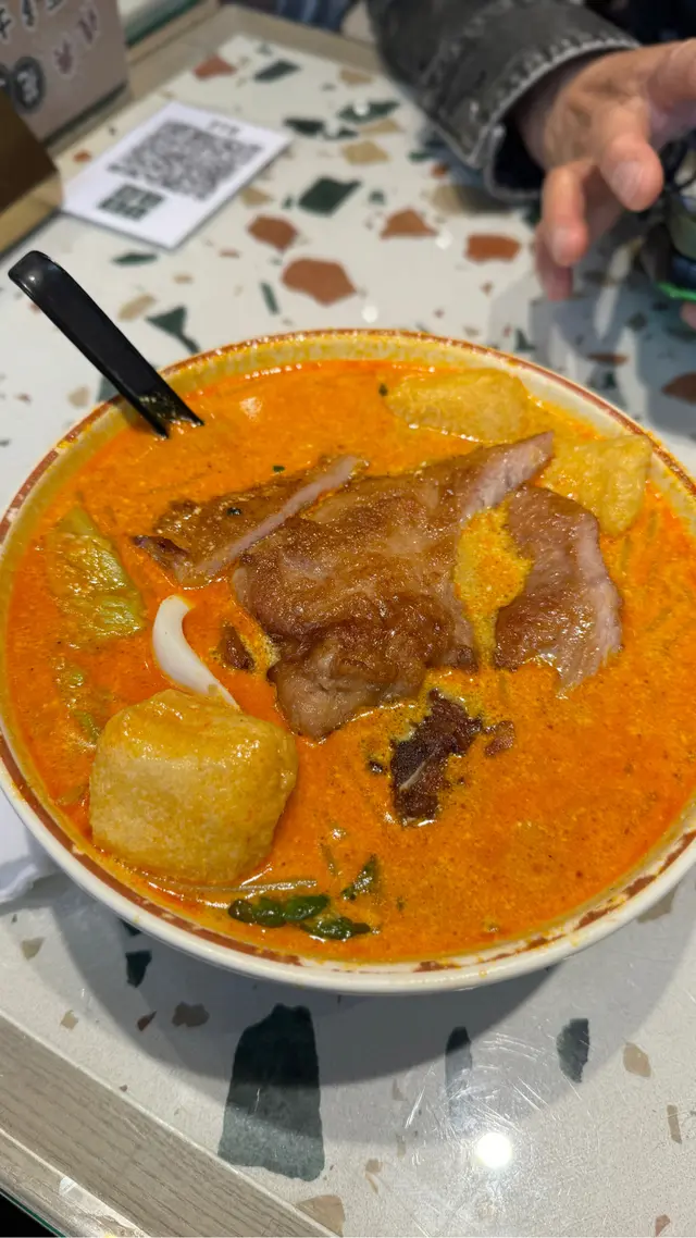 豬扒檳城喇沙湯通粉