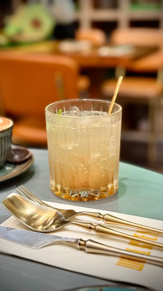 菠蘿柚子話梅梳打