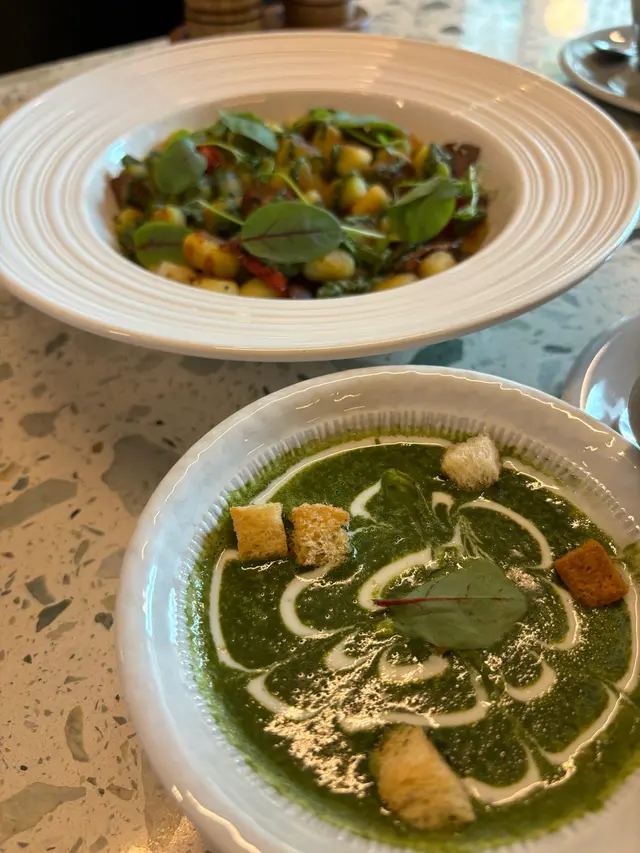 其實仲有其他餐，不過我多數叫呢個餐