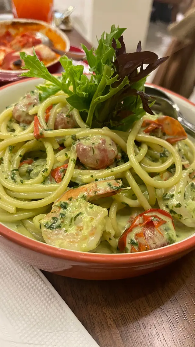 青醬蕃茄仔大蝦意粉