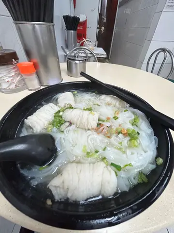 鱼札河