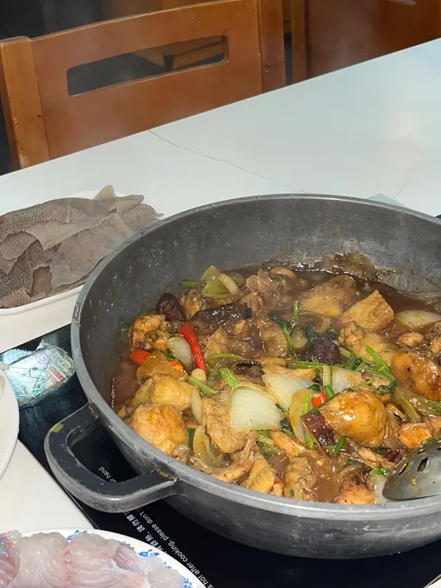 老重慶奇味雞煲(小)