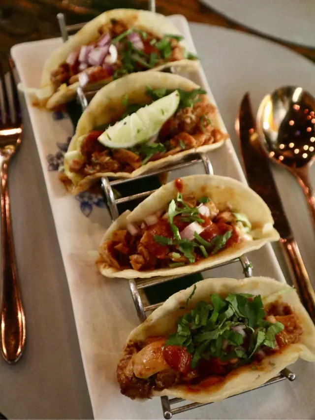 烤雞墨西哥玉米餅