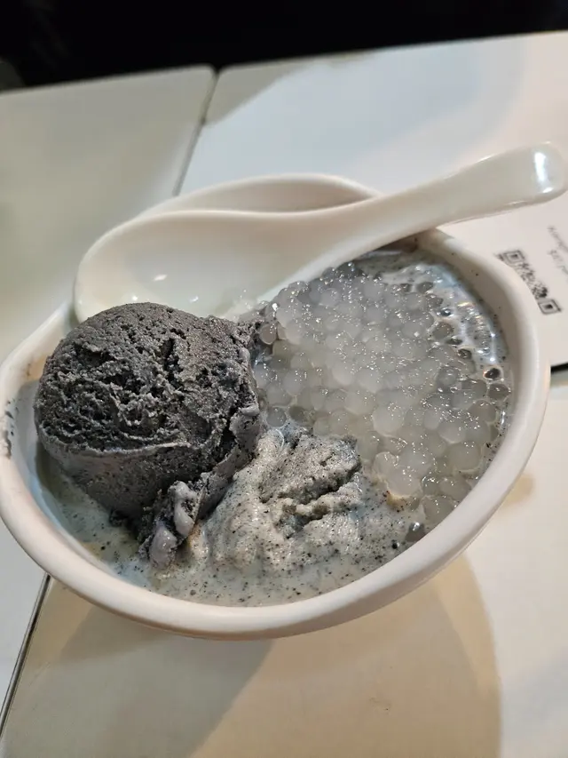 芝麻豆腐西米露