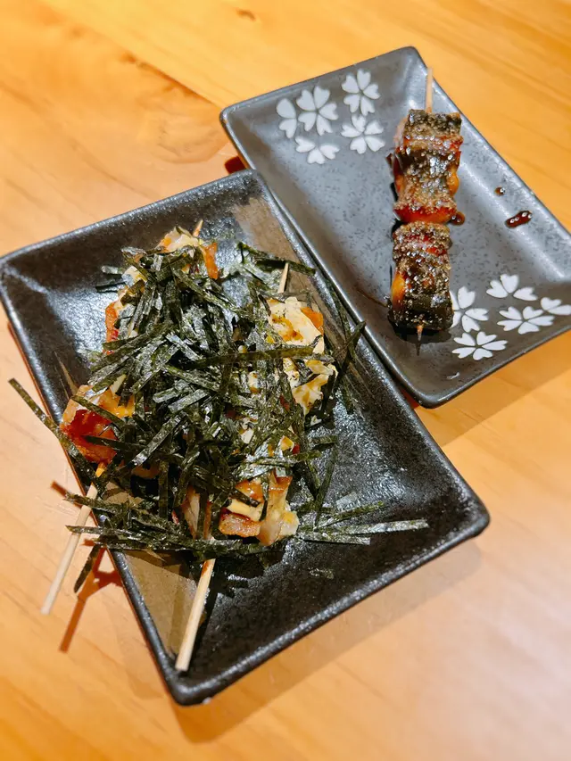 紫菜鵪鶉蛋卷、山椒鰻魚汁燒白鱔