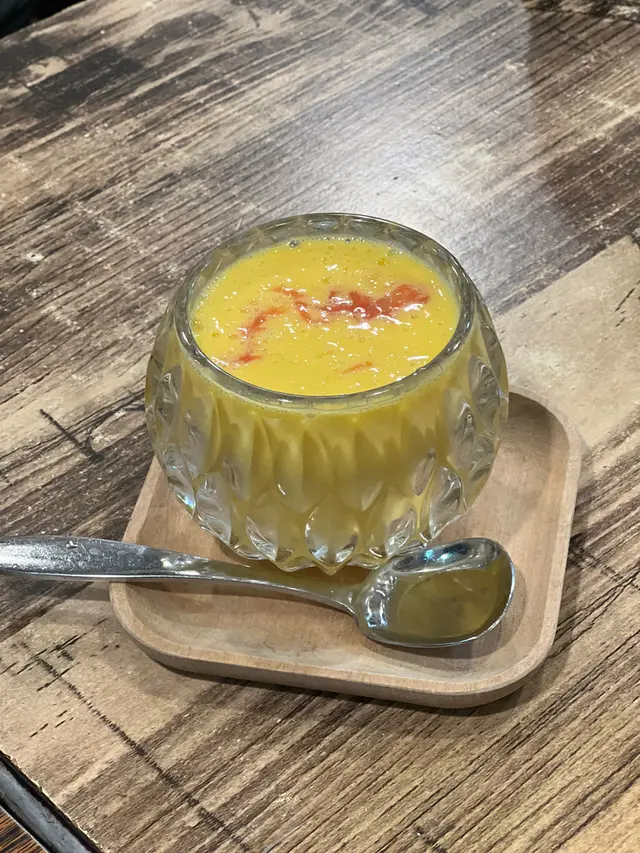 鮮芒果楊枝甘露