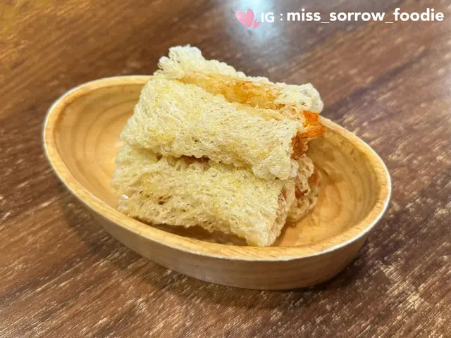 脆炸鳳尾蝦春卷