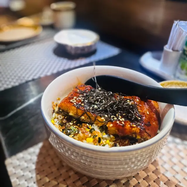 迷你鰻魚飯