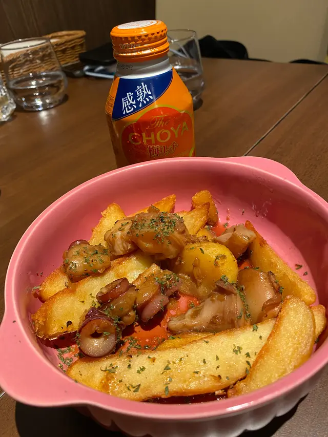 烤焗八爪魚配薯角