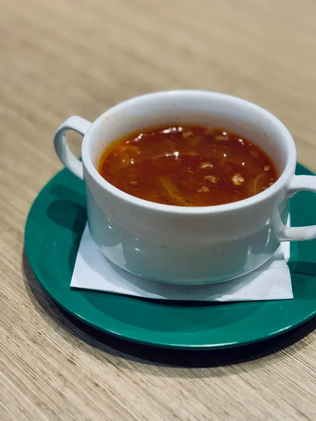 招牌港式牛肋肉羅宋湯