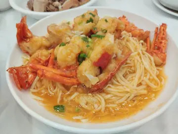上湯西澳洲龍蝦伊麵