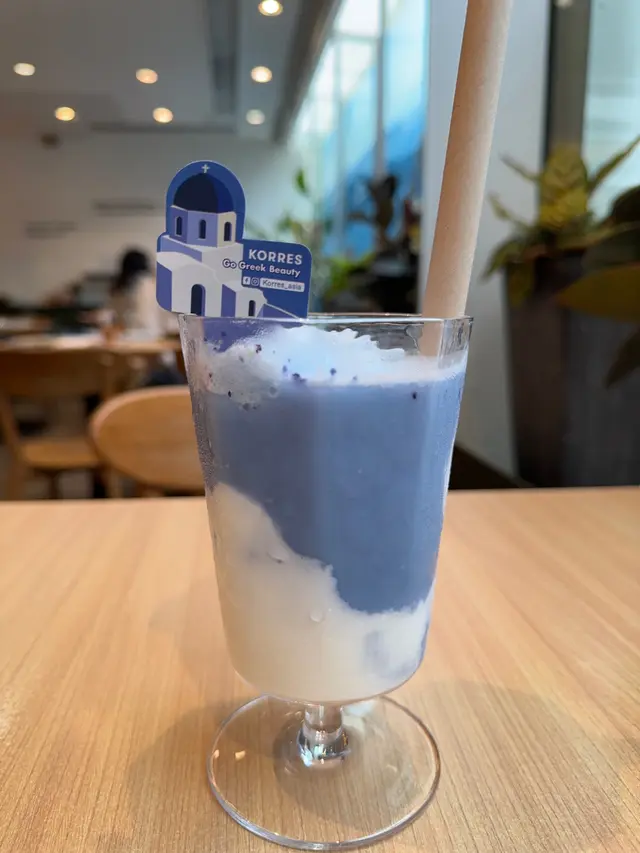 蝶豆花鮮奶乳酪飲品