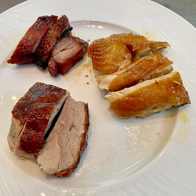 燒味(叉燒,豉油雞和燒鴨)