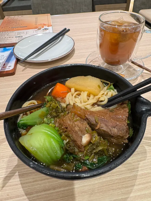紅燒牛肉麵