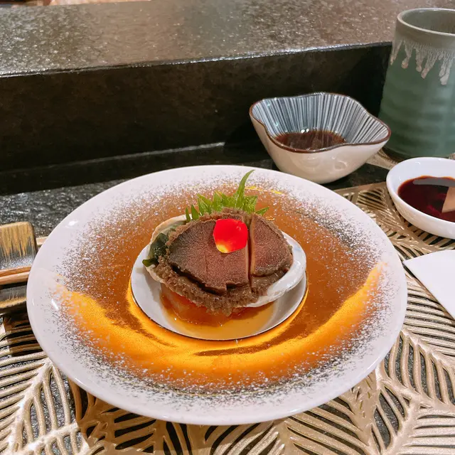 自家製醬汁煮南非鮑魚