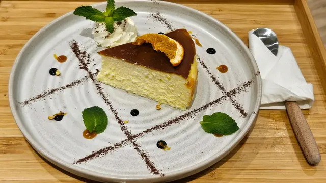 巴斯克芝士蛋糕 Basque Cheesecake