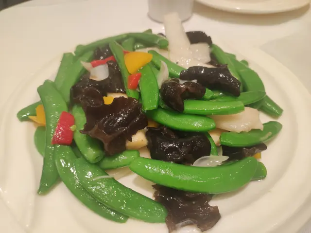 淮山雲耳炒鮮百合