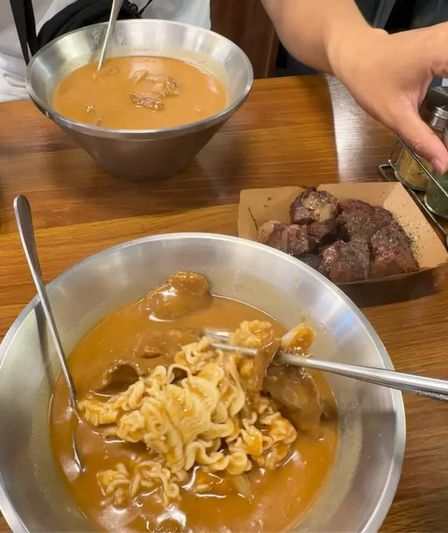 又貴又難食，態度又差