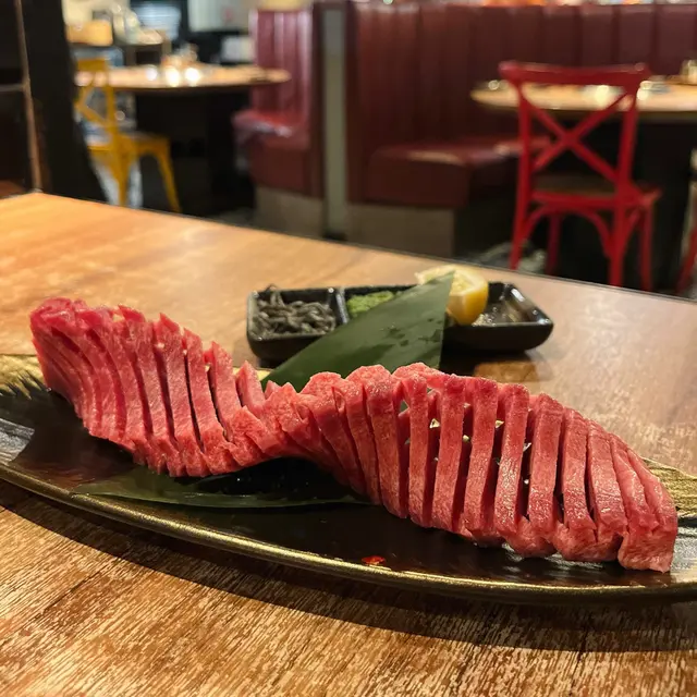 原條手切牛舌 (半條)