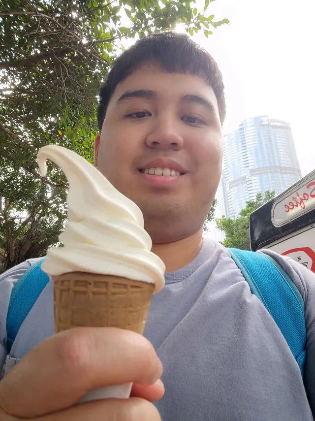 My Beautiful Selfie!!! 🍦🚚🤳