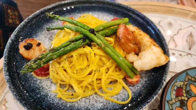 味道ok，有龍蝦尾，同一粒帶子，意粉麵質都ok