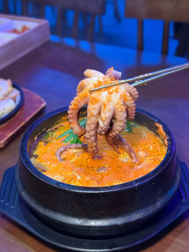 釜山商會辣”章三蝦“一人鍋