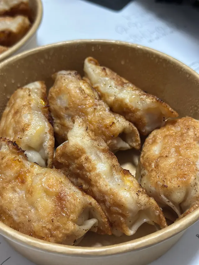 芝士粟米豬肉煎餃