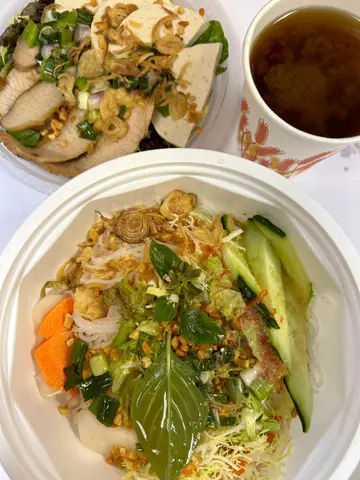 猪颈肉扎肉捞檬，红枣茉莉花茶