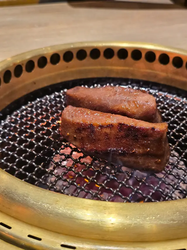 極 厚切檸檬牛舌