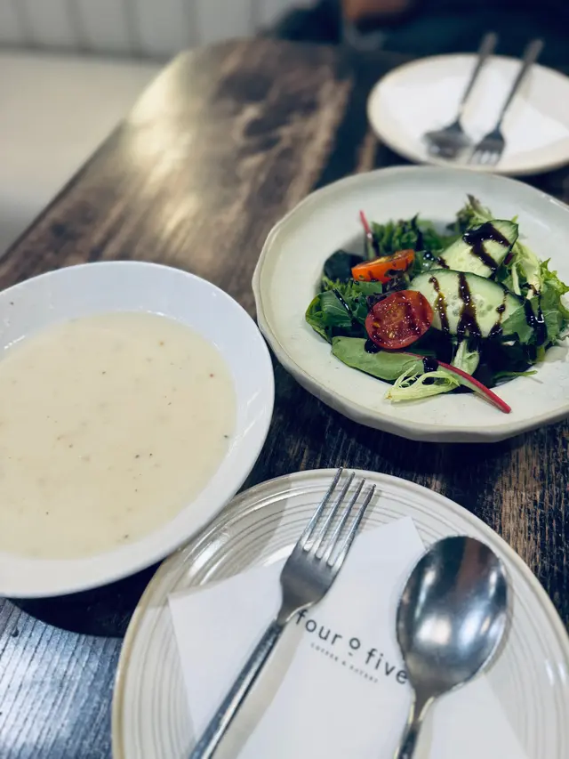 是日餐湯/田園沙律