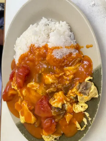 鲜茄牛肉炒蛋饭