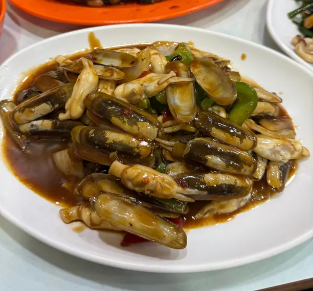 唯一失望，唔熱，味道淡，唔夠鑊氣