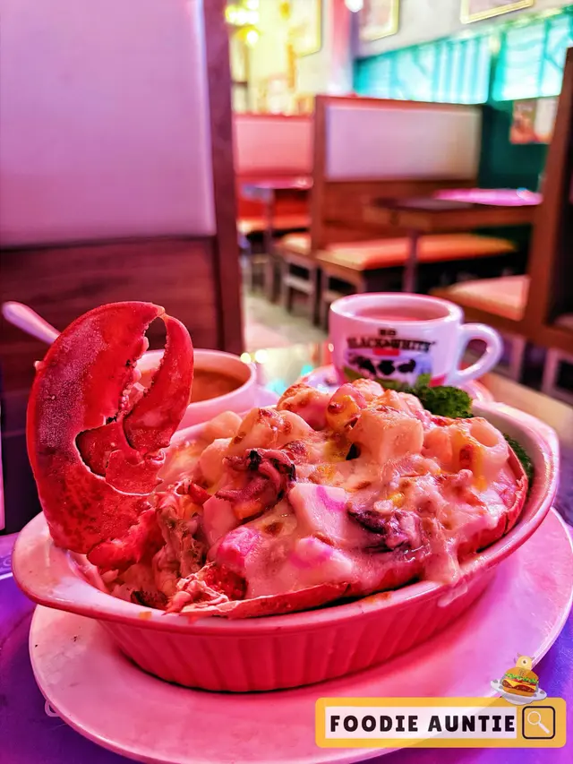 芝士焗加拿大龍蝦海鮮飯