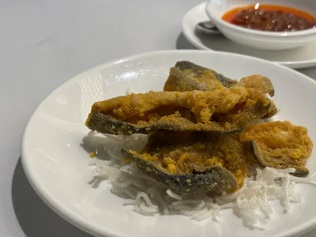 好少食到新鮮炸既,我地食落仲熱辣辣