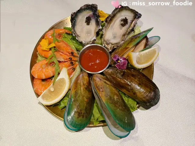 魚子醬牡蠣海鮮盤