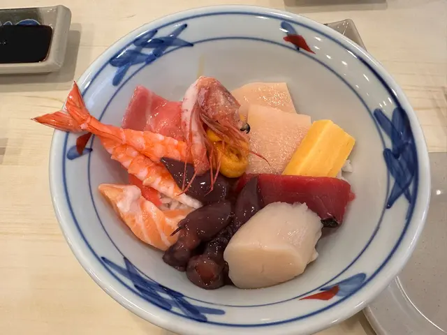 刺身飯