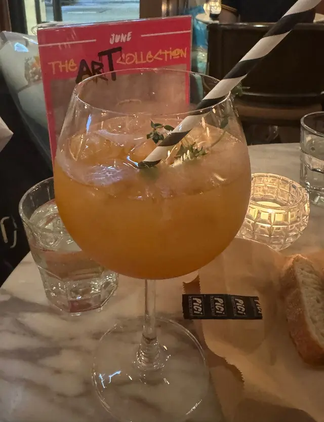 飲品order左2杯Venetian Iced Tea味道都唔錯，fresh 唔會好甜，都幾解膩。我生日朋友非常好喜歡
⭐推薦指數:4/5
