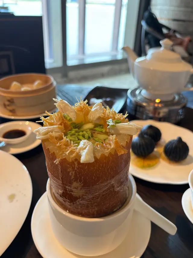 原個海鮮黃瓜盅