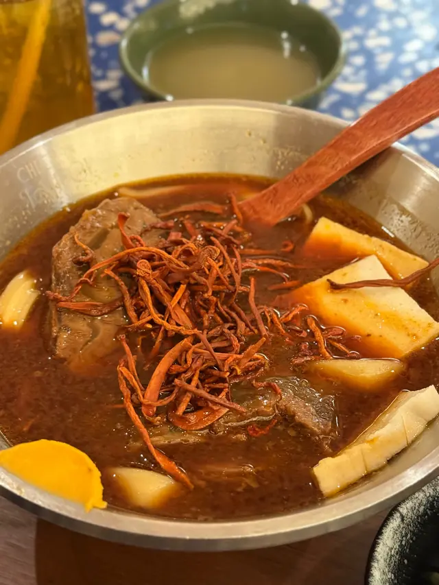 招牌牛肉麵