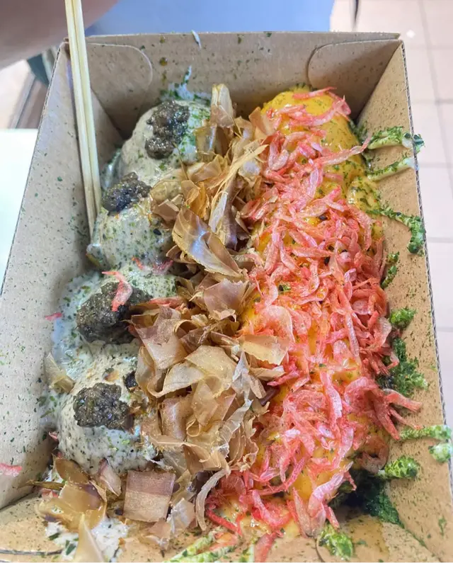 上網找到同一間店舖明太子雙拼的圖片,亦是我們本來吃的份量