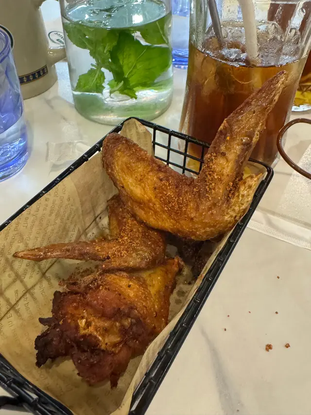 星期二特價小食$5.1隻雞翼普普通通$5差不多
#炸雞翼 #每周特價