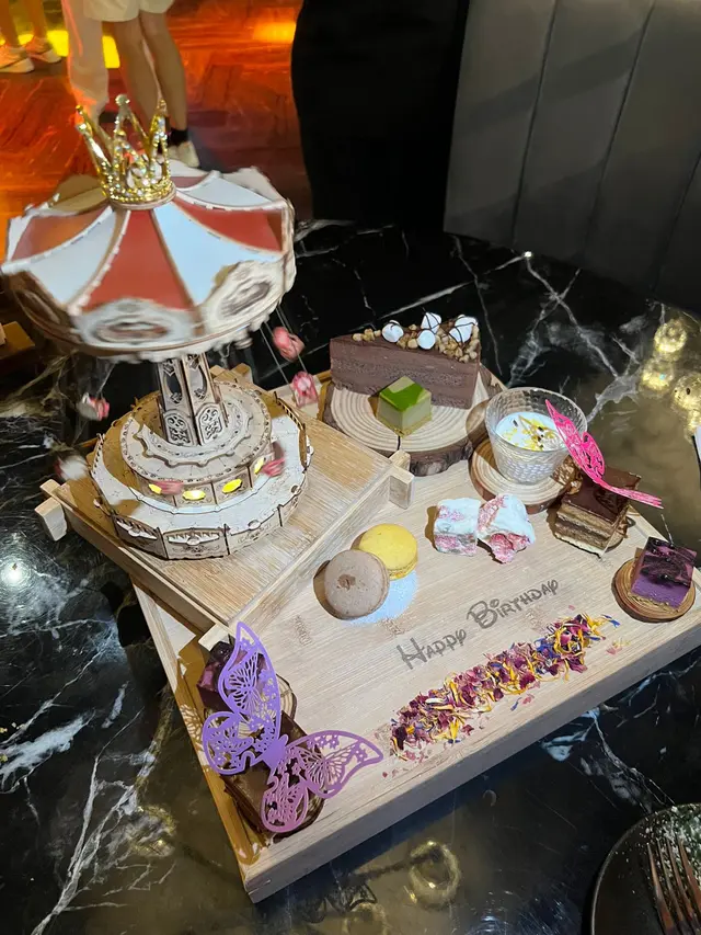 Meta Dessert Platter