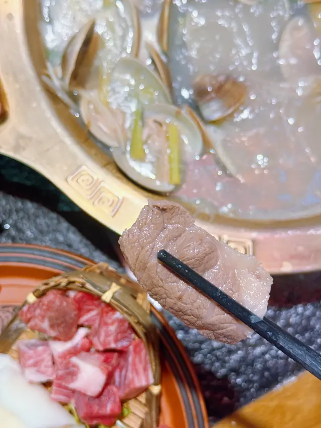 大滾友牛肉拼盤(細)$428 